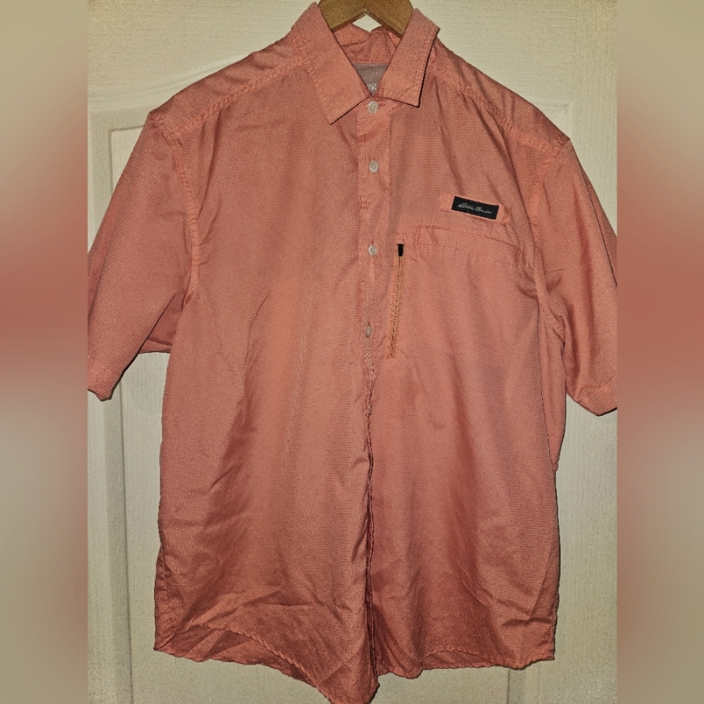 Eddie Bauer Men's Coral Short Sleeve Button-Up Shirt